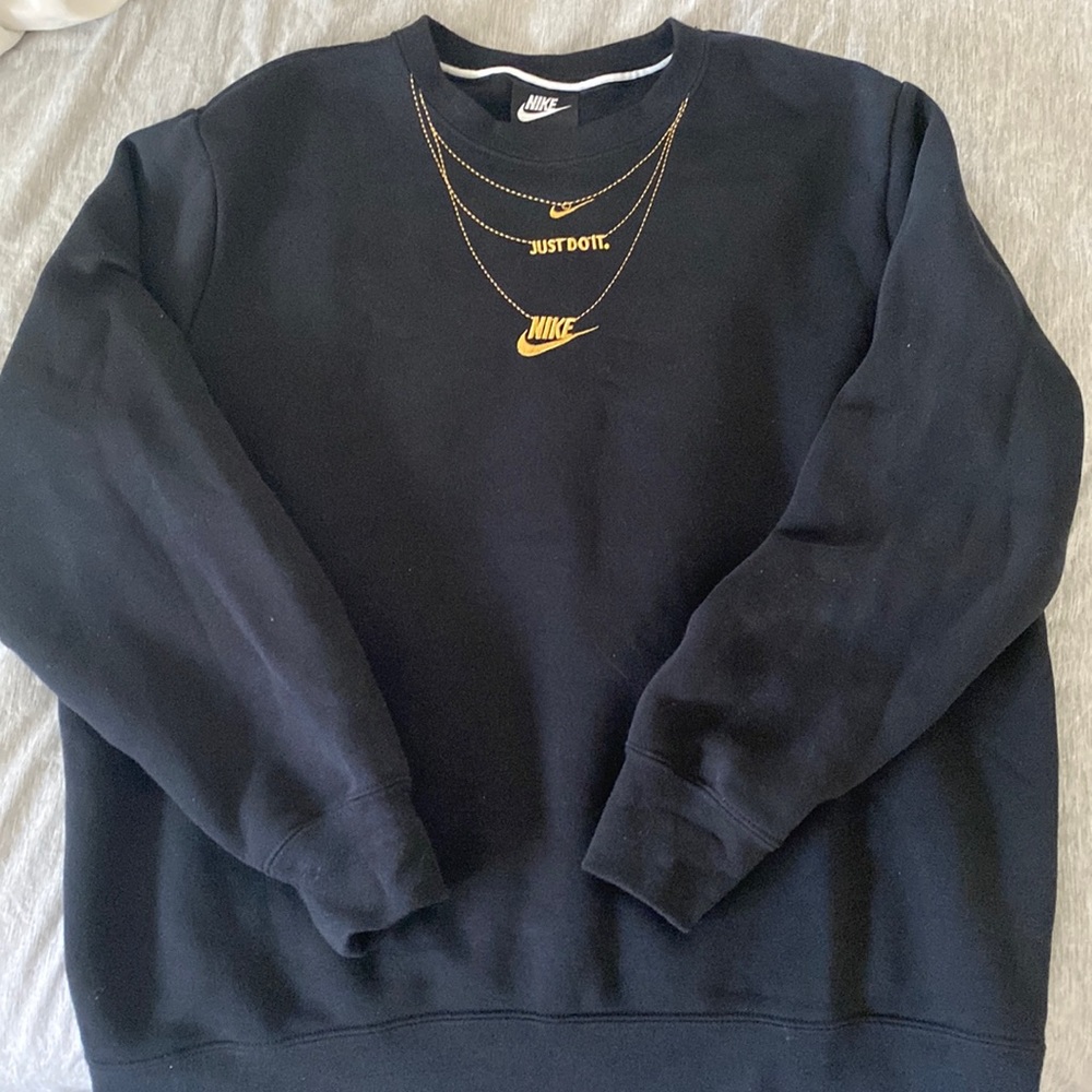 Nike sweater